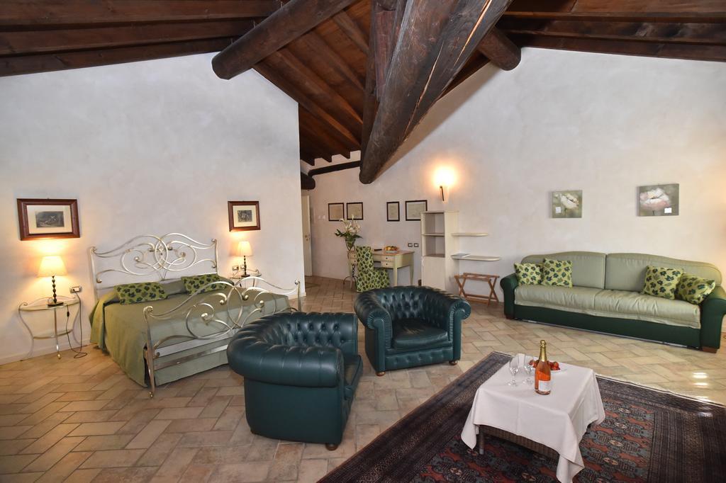 Villa Agriturismo La Camilla Concorezzo Zimmer foto